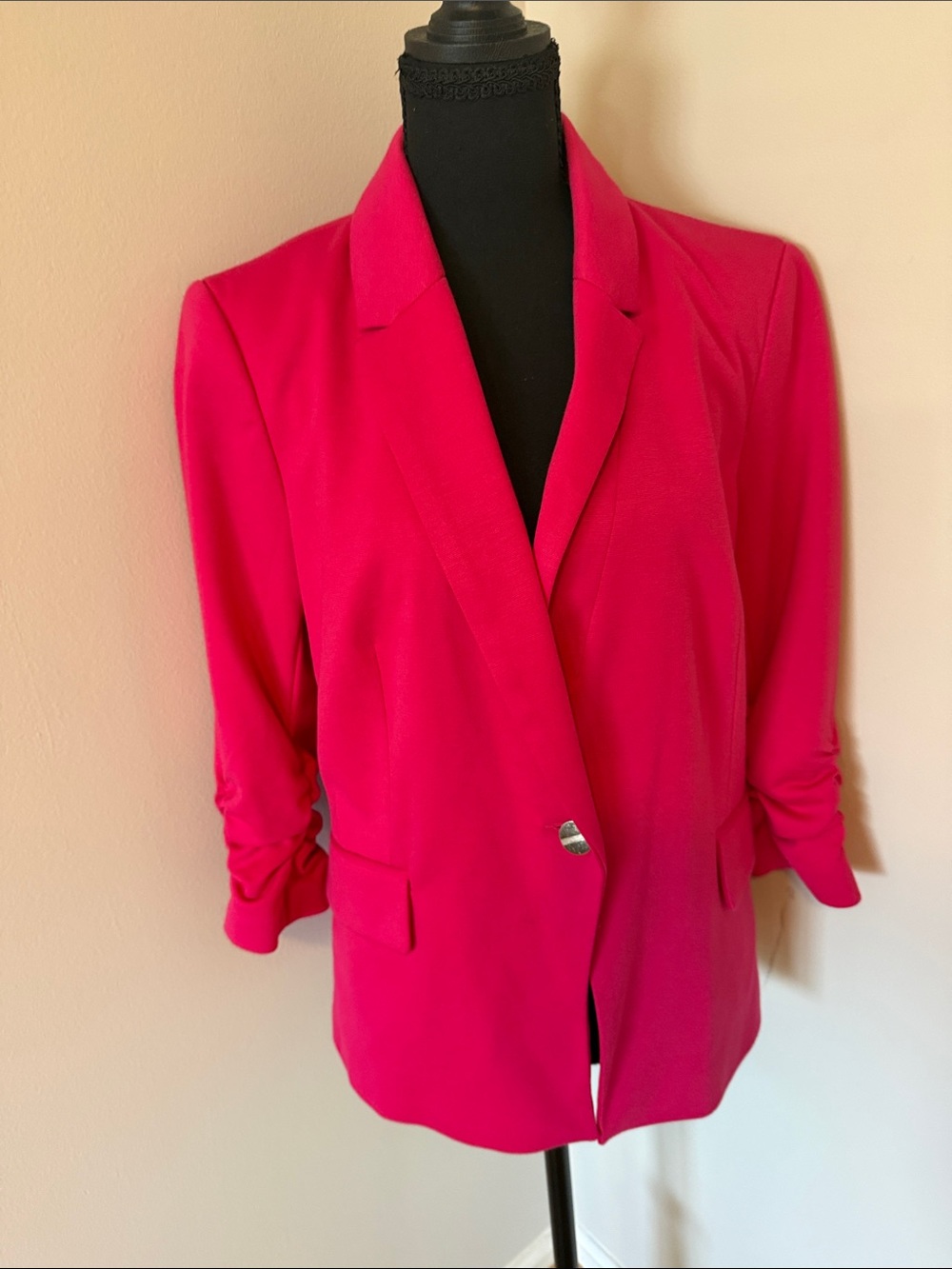 Bright Pink Women's Blazer - Classic Single-Button Suit Jacket